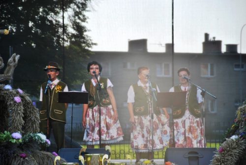 zdjęcie z projektu pn. "Polsko-niemieckie warsztaty artystyczno-muzyczne 2016” w Mirosławcu